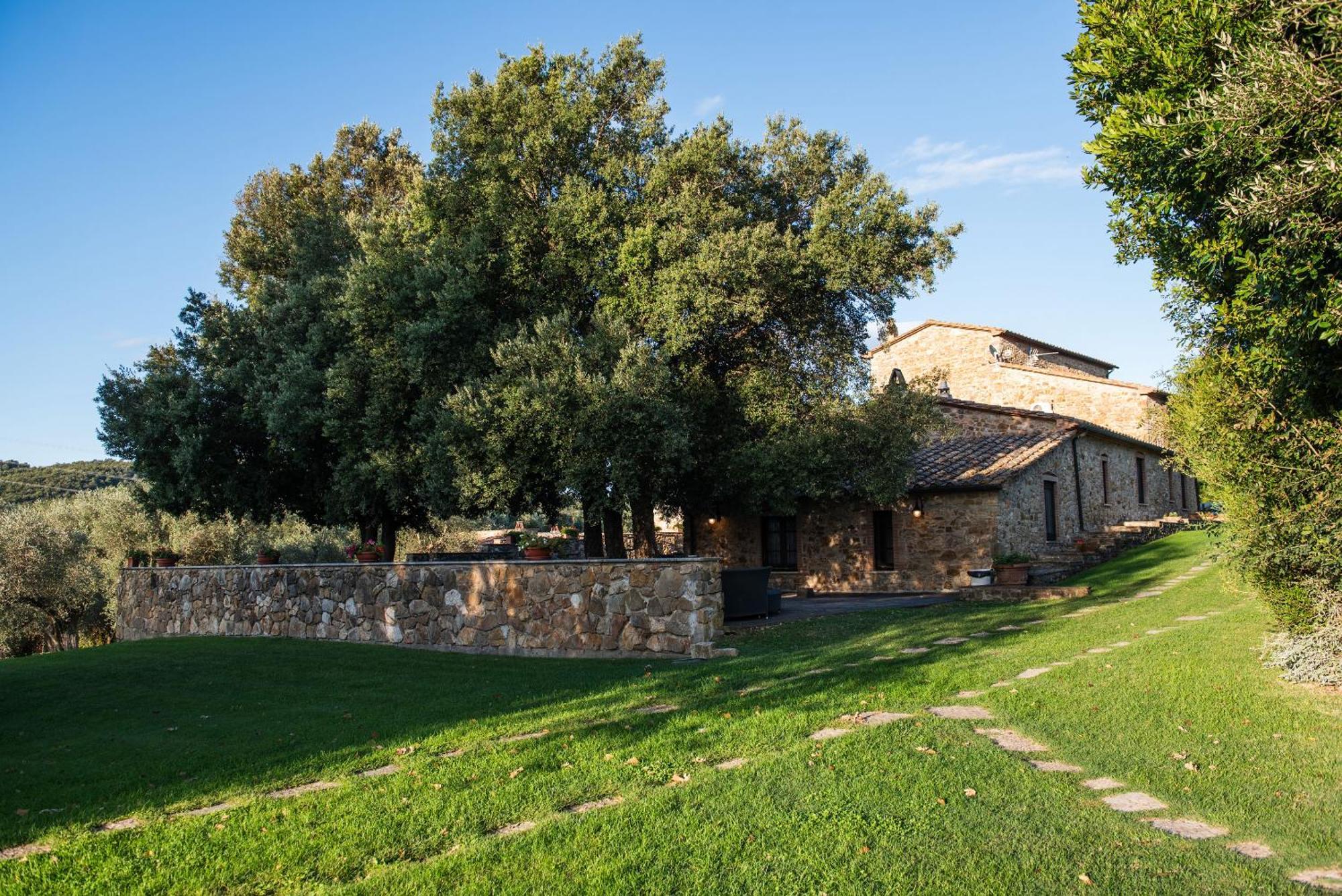 Fattoria Pianetti Guest House Manciano Exterior photo