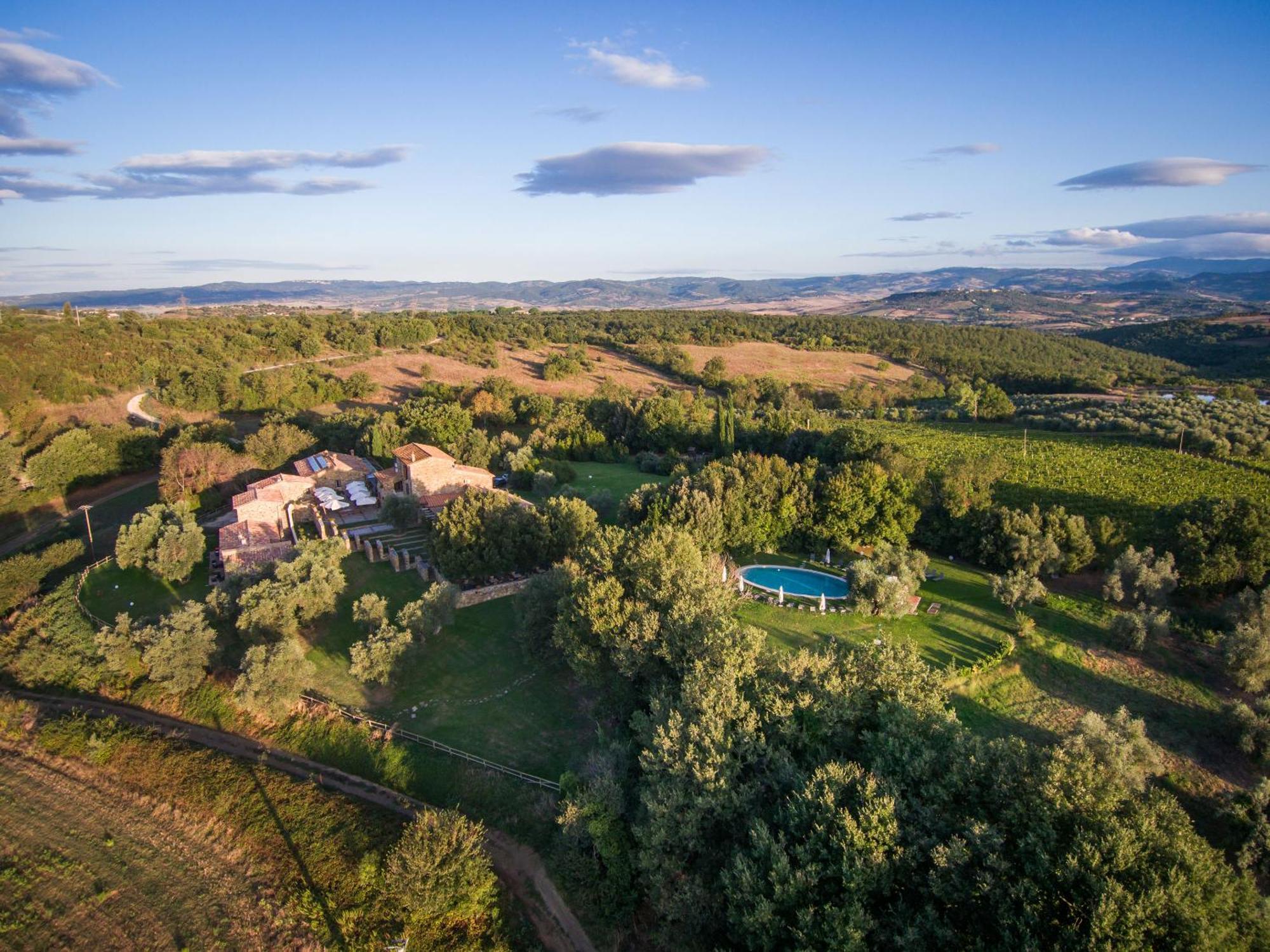 Fattoria Pianetti Guest House Manciano Exterior photo