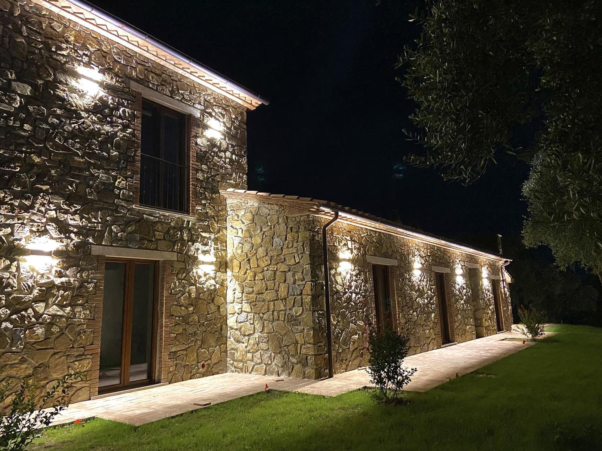 Fattoria Pianetti Guest House Manciano Exterior photo